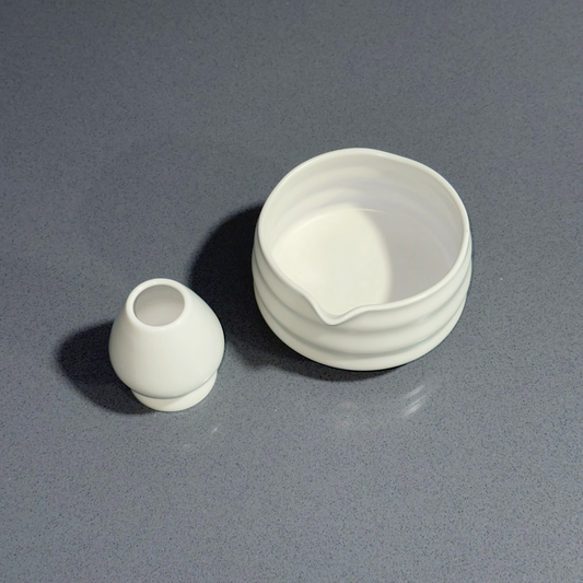 Utensilios de cerámica para el té matcha